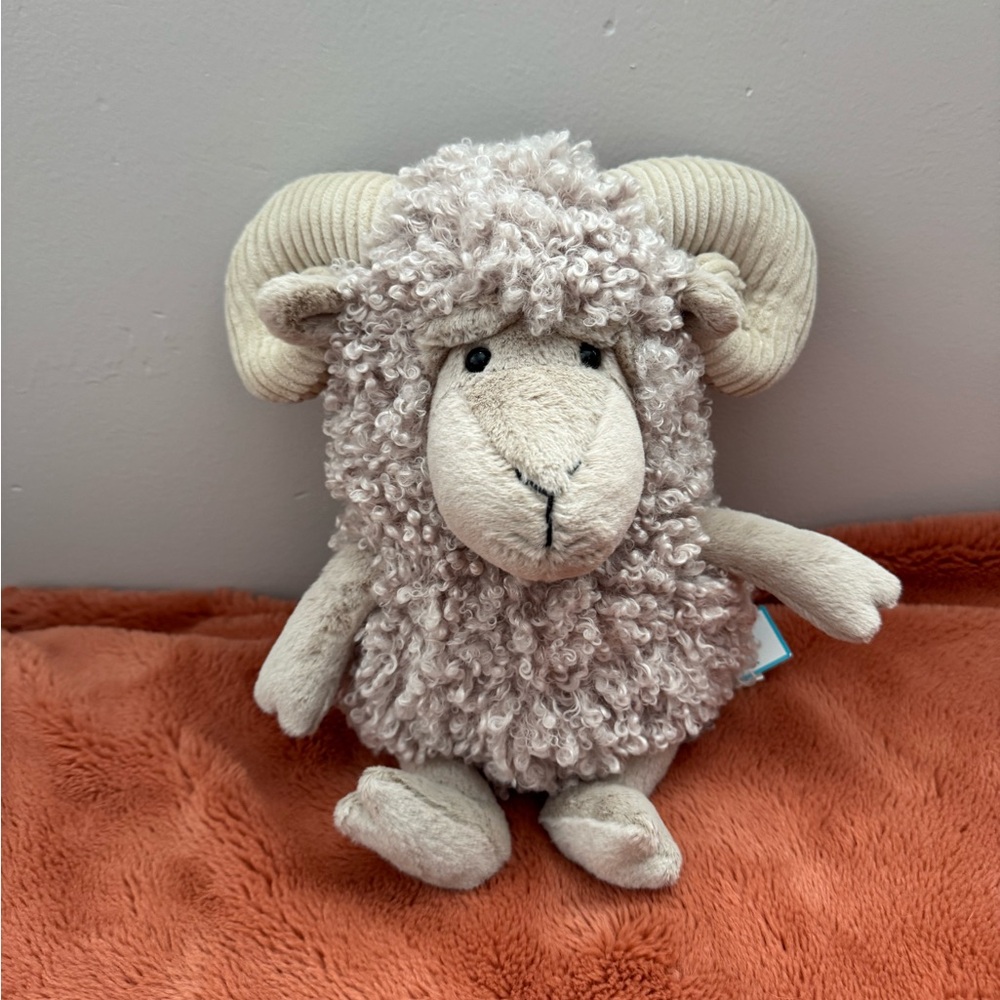 🔴SOLD🔴Jellycat Ramsley Sheep